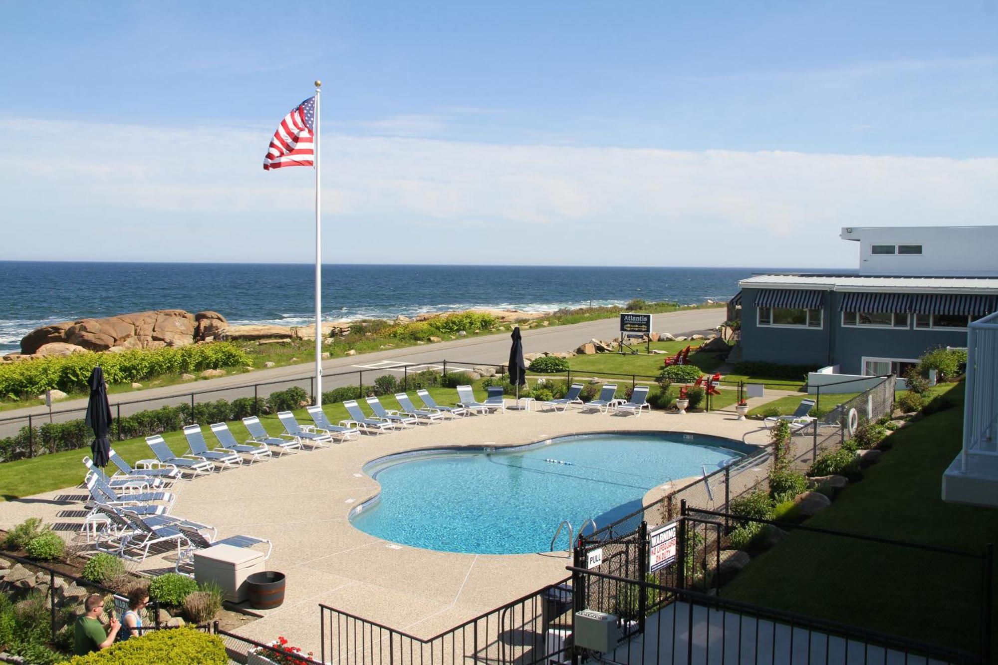 Atlantis Oceanfront Gloucester