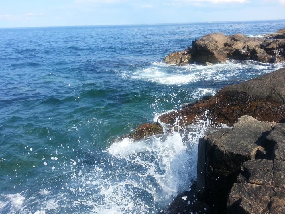 Atlantis Oceanfront Gloucester